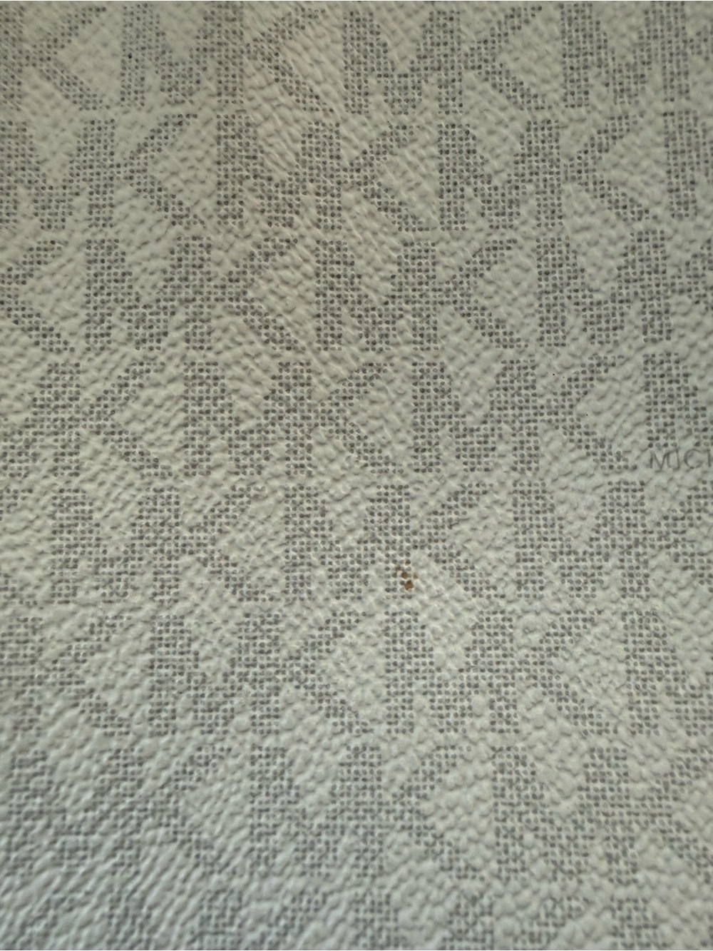 Michael Kors Cream and Black Logo Tote Bag - Picture 4 of 9